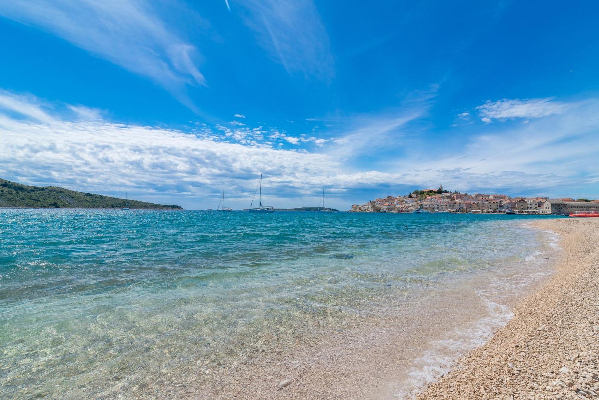 Beachfront Apartments Villa Sisa Primošten Eksteriør bilde